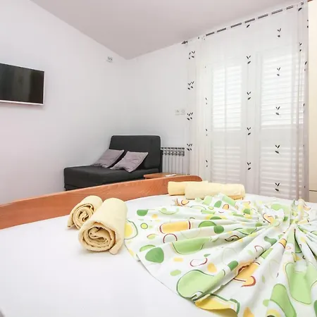 Apartmán Goles Apartments-first Row To The Sea *