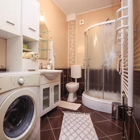 Goles Apartments-first Row To The Sea * Rogoznica (Sibenik-Knin)