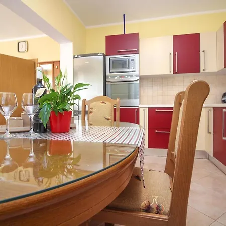 Apartmán Goles Apartments-first Row To The Sea *