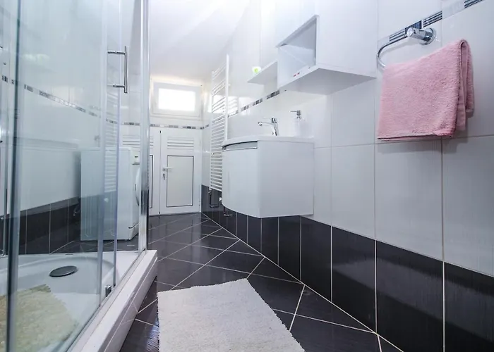 Goles Apartments-first Row To The Sea Daire *