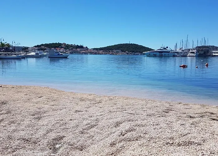 Goles Apartments-first Row To The Sea Daire