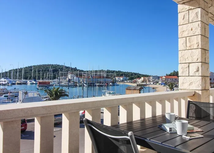 Goles Apartments-first Row To The Sea Lägenhet