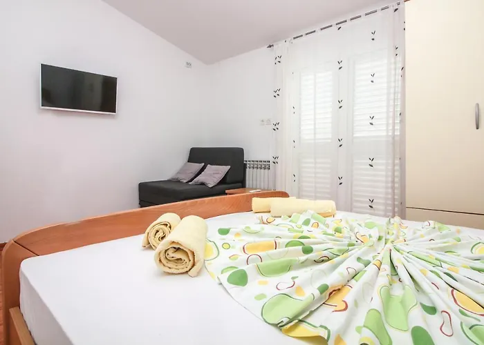 Daire Goles Apartments-first Row To The Sea *